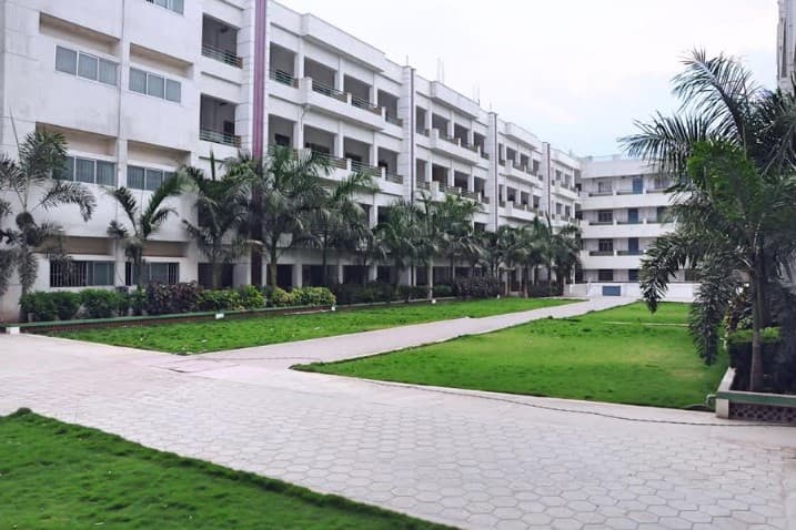 Knowledge Institute of Technology Salem Academic Building photo 7